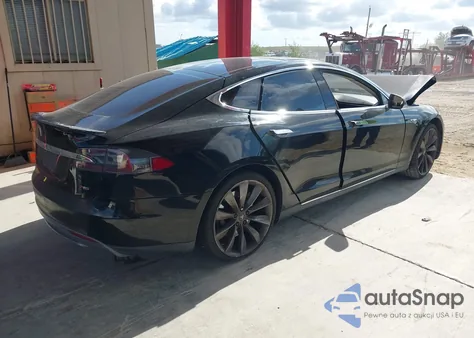 2013 Tesla Model S Performance из США, поврежденный, VIN 5YJSA1DPXDFP04586
